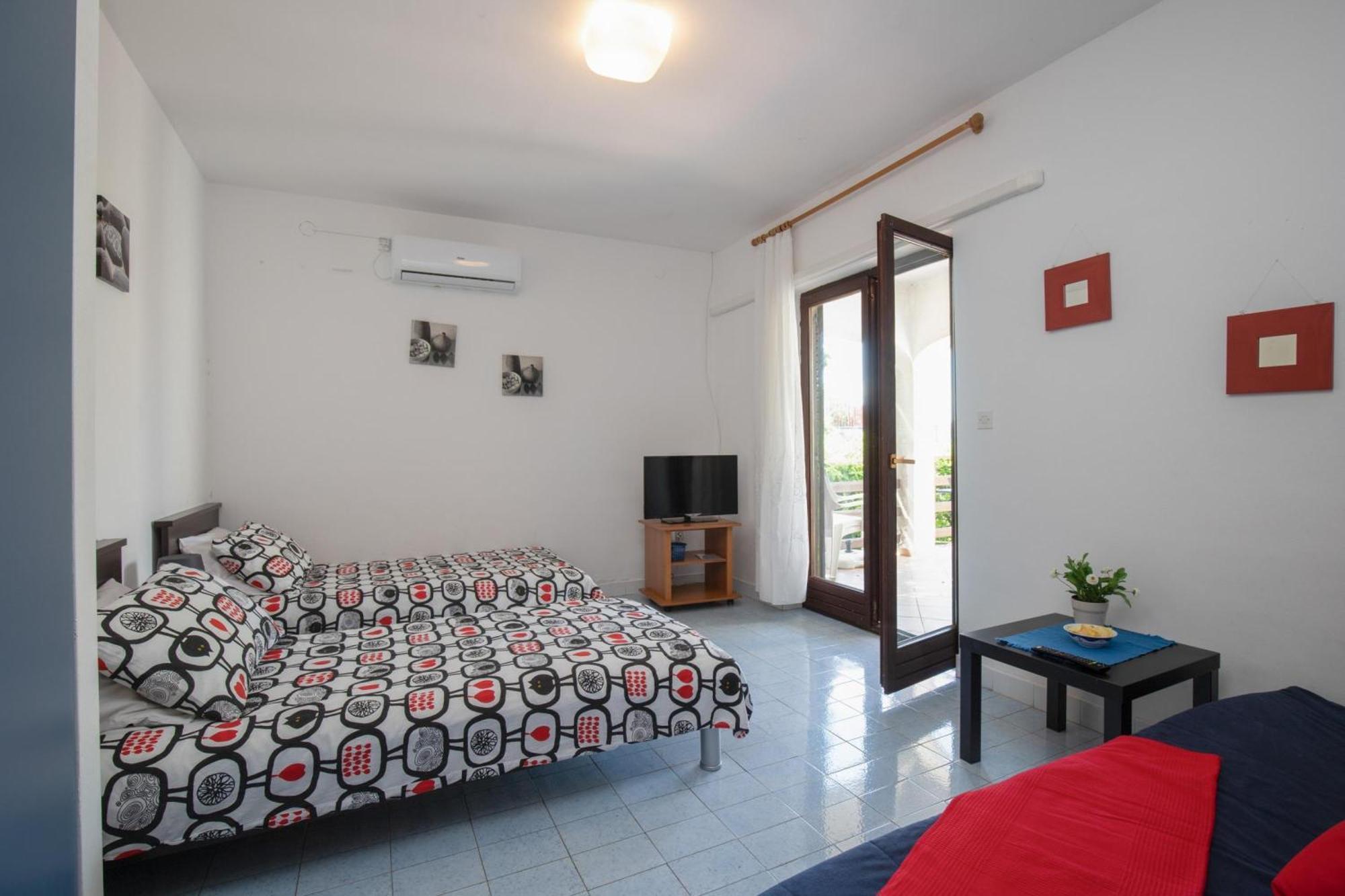Apartments Brankica Island - Happy Rentals Vantacici Luaran gambar